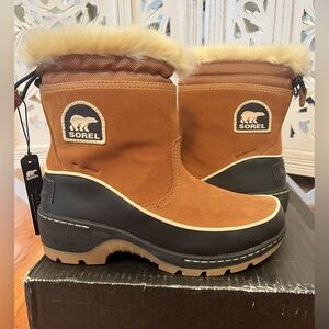 NIB! Sorel Wo Sz 5 Tivoli III Pull-on Tan and Black Winter Boots Waterproof